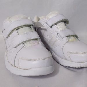 CROSS TREKKERS Women's Double Strap Walker 7.5 W